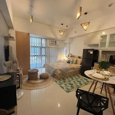 Cozy Studio Viceroy Residences Mckinley Hill Bgc